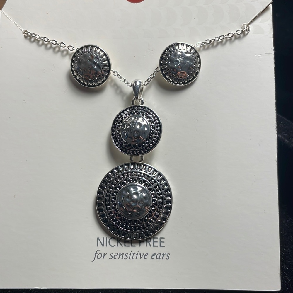 Nickel free set of earrings and necklace. Good quality and perfect for a gift.